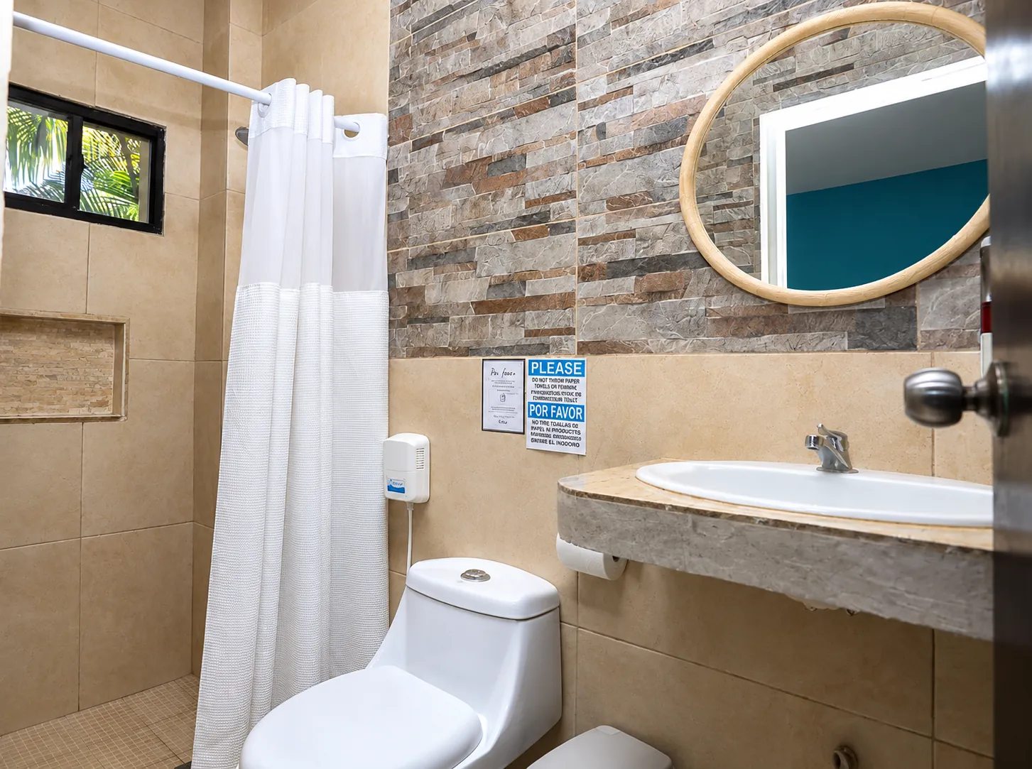 Baño de la Habitación Queen